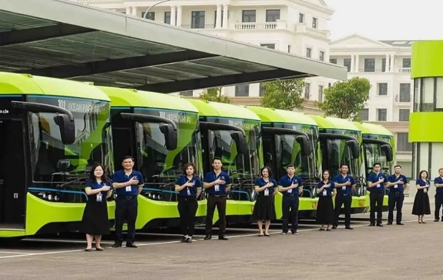 Hanoi offers free bus and metro rides during National Day holiday