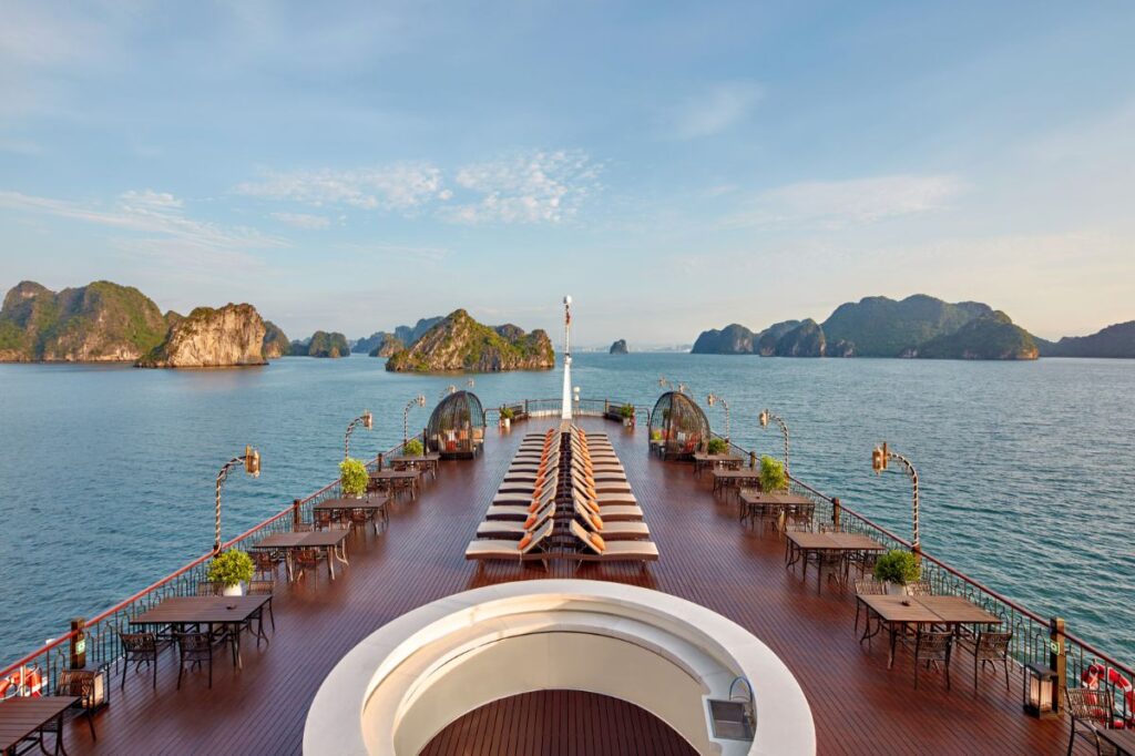 Halong Bay cruise