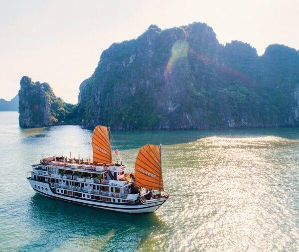 Halong Bay Cruise