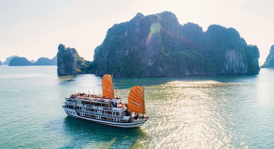 Halong Bay Cruise