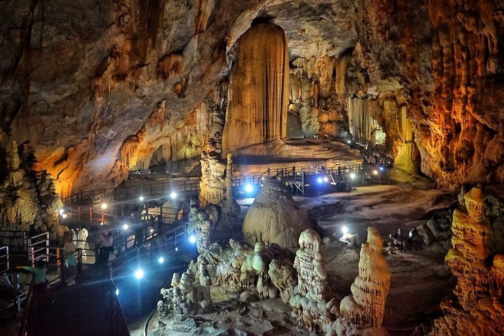 Paradise Cave