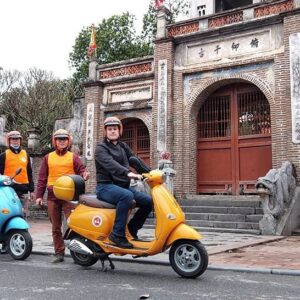 vespa tour hanoi