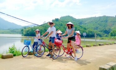 ba vi biking tour