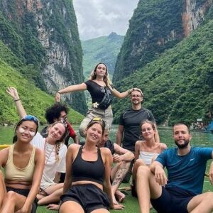 boat trip in nho que river