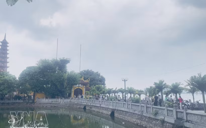 Hanoi welcomes over 21 million visitors in first seven months