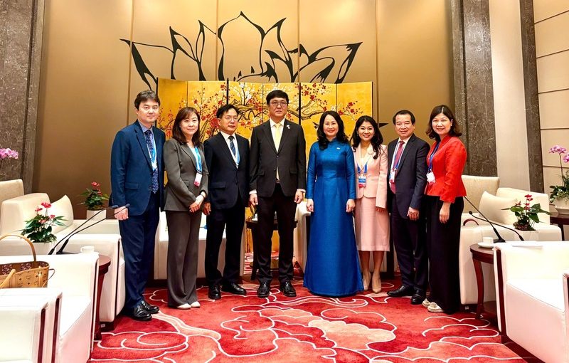 Viet Nam and the Republic of Korea strengthen cooperation in tourism, cultural and creative industries