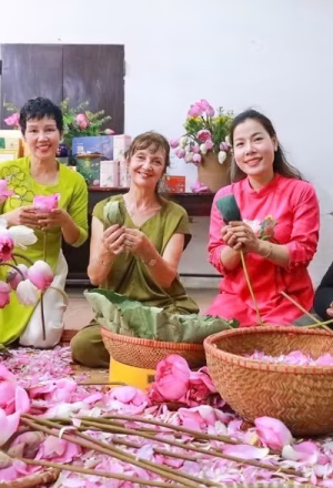 Hanoi ranked world’s second friendliest city for services