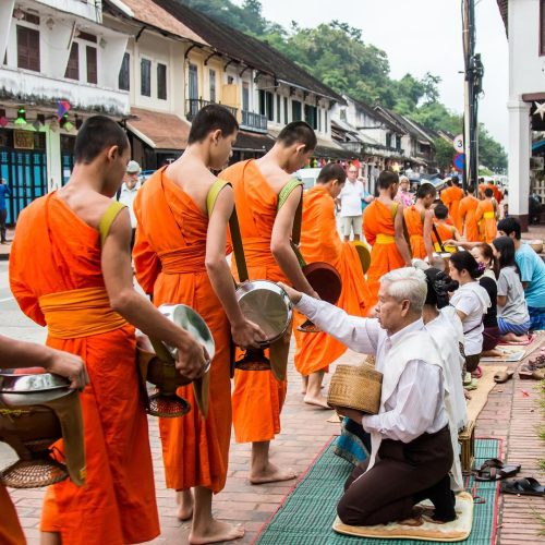 lao